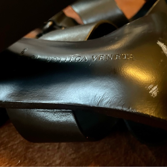 Bottega Veneta Black Fringe Block Heel - Picture 12 of 13